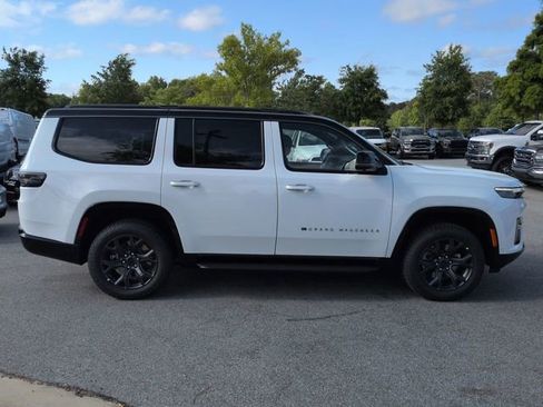 New 2026 Jeep Grand Wagoneer 4WD image 3