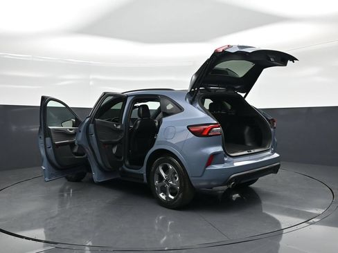 Certified 2024 Ford Escape ST-Line w/ Tech Pack #1 FWD image 32