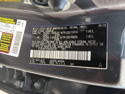 Used 2022 Toyota Highlander Platinum AWD/4WD image 43