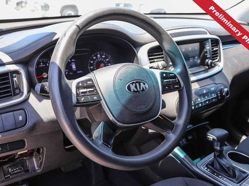 Used 2019 Kia Sorento FWD image 15