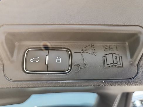 Used 2025 Ford Explorer ST w/ Sun And Sound Package AWD/4WD image 9