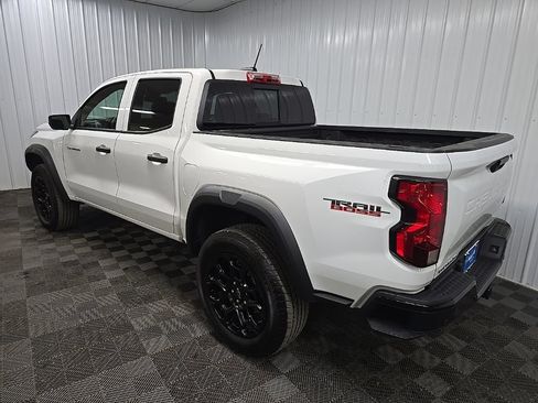 Used 2026 Chevrolet Colorado Trail Boss AWD/4WD image 10