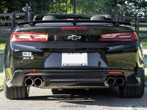 Used 2018 Chevrolet Camaro ZL1 w/ LPO, ZL1 Protection Package RWD image 7