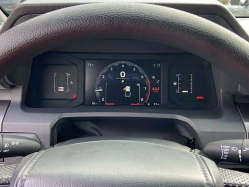 Used 2025 Toyota Tacoma TRD Sport image 33