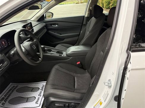Used 2023 Honda Accord EX image 25