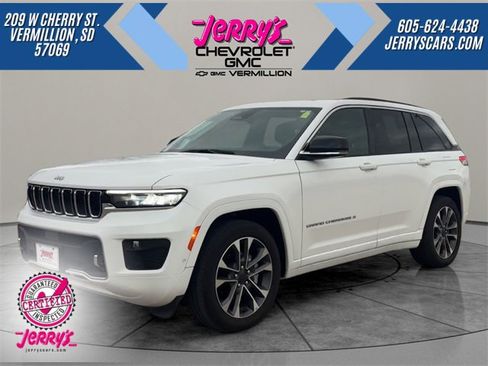 Used 2024 Jeep Grand Cherokee Overland image 1