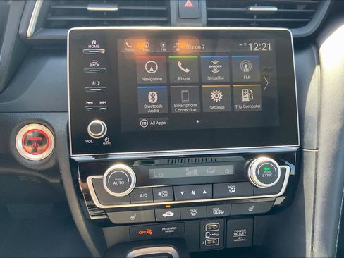 Used 2019 Honda Insight Touring image 32