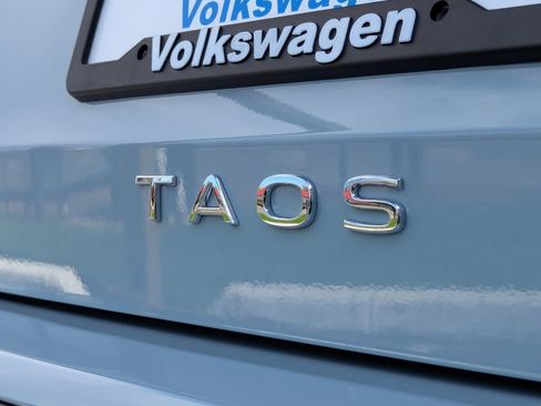 New 2026 Volkswagen Taos SEL image 31