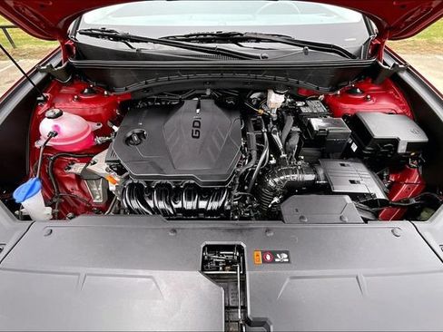 Certified 2025 Hyundai Tucson SEL FWD image 9