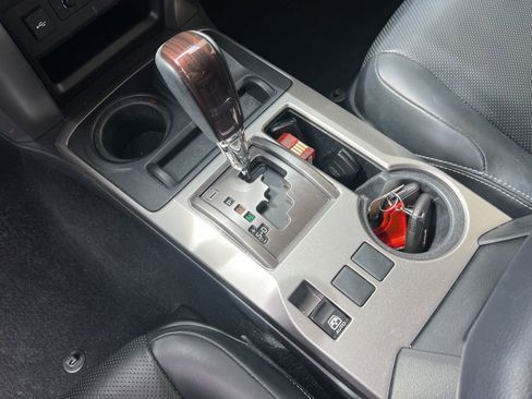 Used 2023 Toyota 4Runner Limited AWD/4WD image 20