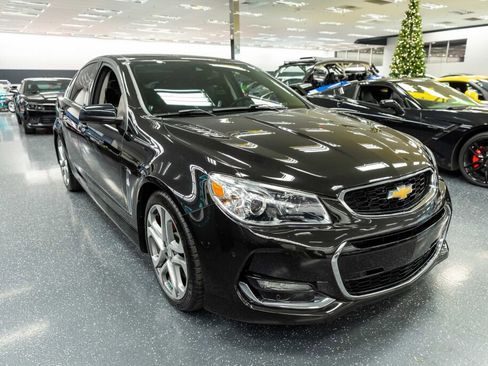 Used 2017 Chevrolet SS Base image 5
