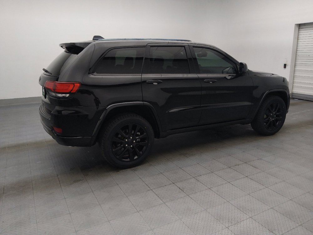Used 2020 Jeep Grand Cherokee Altitude AWD/4WD image 10
