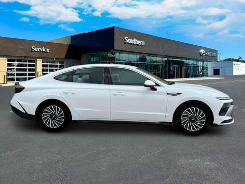 New 2025 Hyundai Sonata SEL image 10