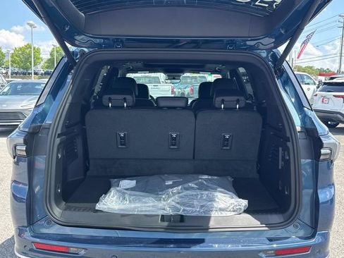 New 2026 Buick Enclave Avenir w/ Super Cruise Package image 13