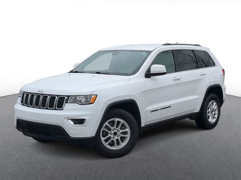 Used 2019 Jeep Grand Cherokee Laredo AWD/4WD image 1