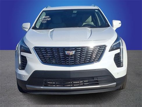 Certified 2023 Cadillac XT4 Premium Luxury w/ Technology Package image 2