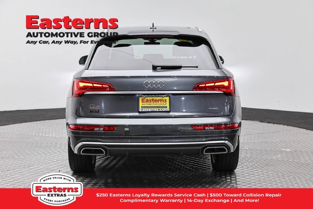 Used 2022 Audi Q5 2.0T Premium Plus w/ Premium Plus Package AWD/4WD image 7