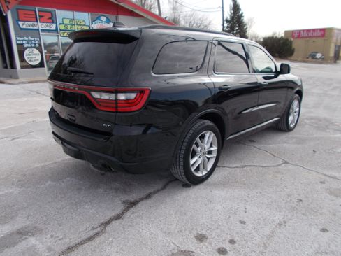 Used 2023 Dodge Durango GT image 5