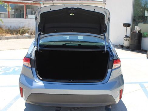 Used 2023 Toyota Corolla LE FWD image 10