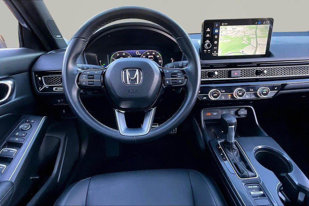 Used 2025 Honda Civic Sport Touring image 9