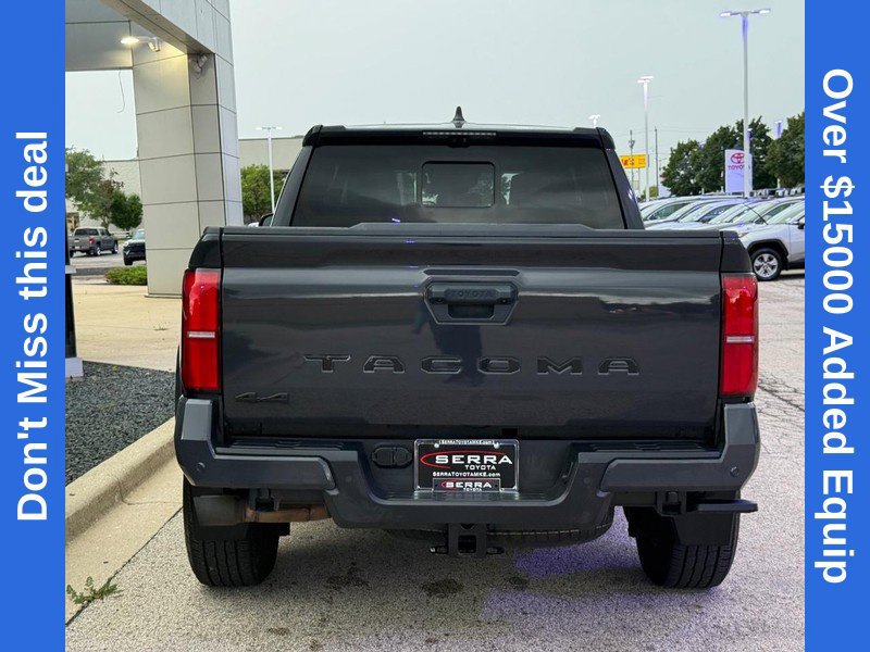 Used 2024 Toyota Tacoma TRD Sport w/ TRD Sport Premium Package AWD/4WD image 4