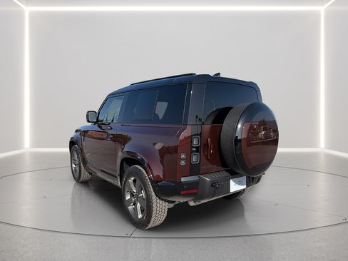 New 2026 Land Rover Defender 90 X-Dynamic SE AWD/4WD image 15