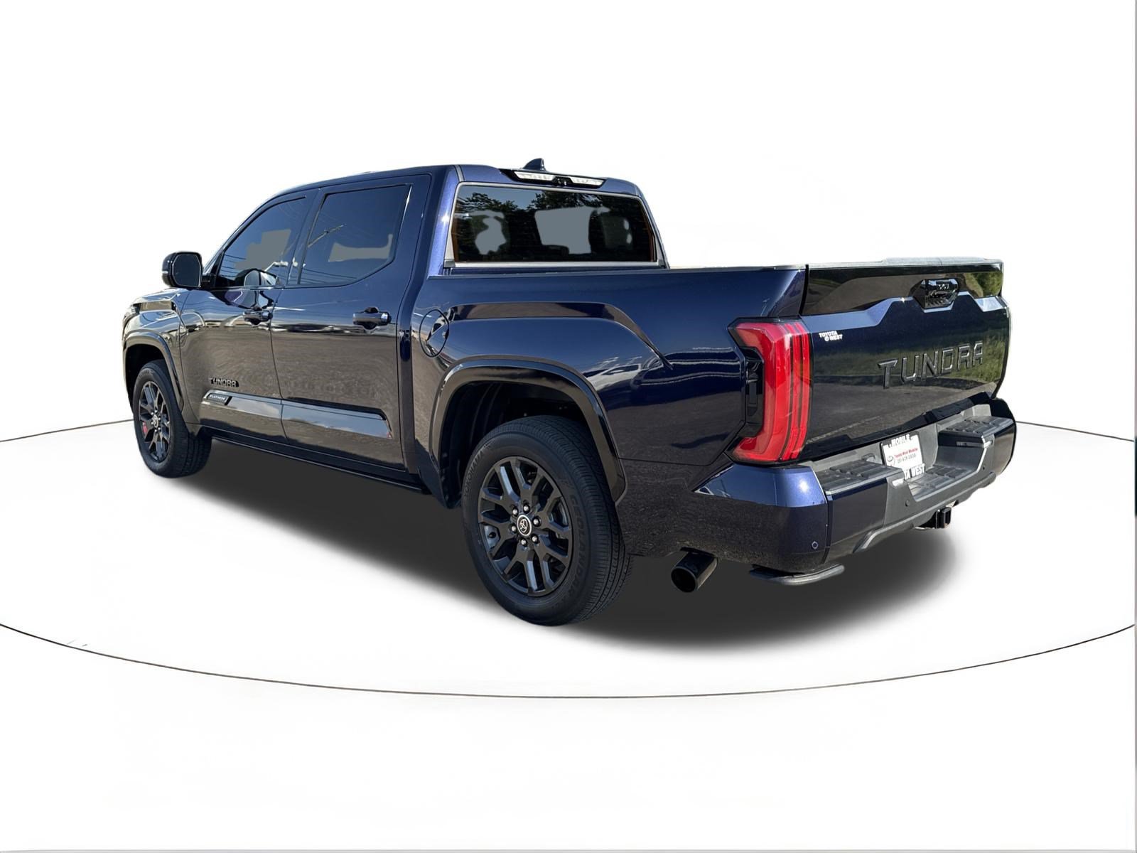 Used 2023 Toyota Tundra Platinum w/ Advanced Package RWD image 5