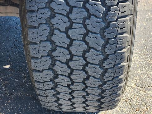 Used 2022 RAM 1500 Limited image 10