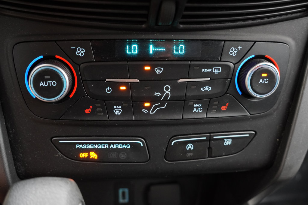 Certified 2018 Ford Escape SE AWD/4WD image 25