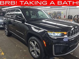 Used 2026 Jeep Grand Cherokee Limited AWD/4WD video 1