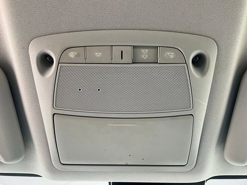 Used 2022 Nissan Rogue Sport S image 16