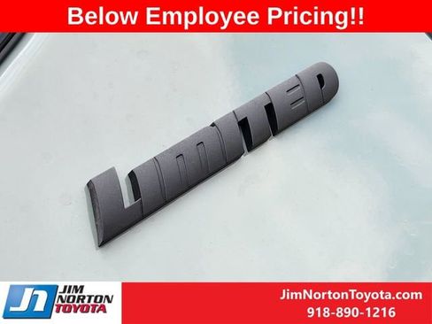 New 2026 Toyota Tundra Limited AWD/4WD image 8