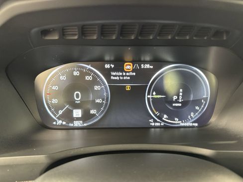Used 2022 Volvo XC90 T8 Inscription w/ Advanced Package AWD/4WD image 16