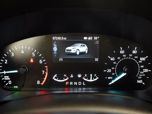 Used 2020 Ford Escape SE image 7