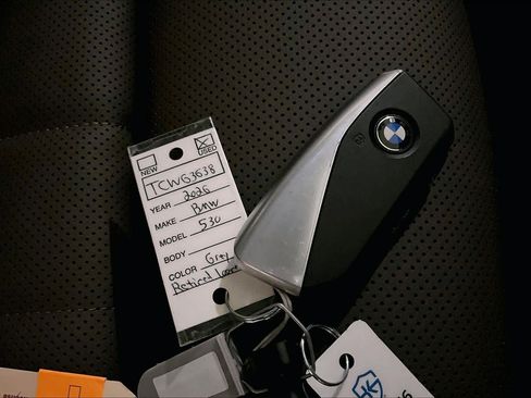 Used 2026 BMW 530i xDrive w/ Premium Package AWD/4WD image 14