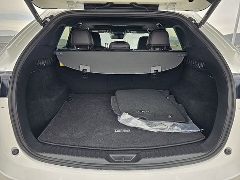 Certified 2025 MAZDA CX-5 Signature image 12