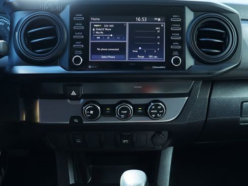 Used 2022 Toyota Tacoma SR image 36