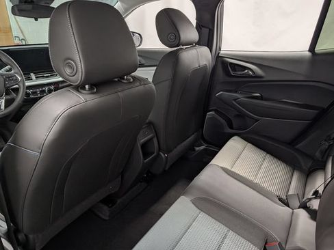 New 2026 Chevrolet Trax LT w/ Driver Confidence Package FWD image 13