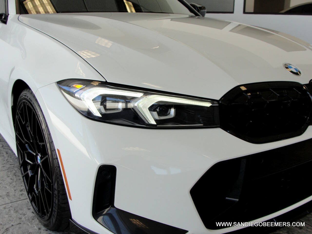 Used 2023 BMW 330i Sedan w/ M Sport Package RWD image 42