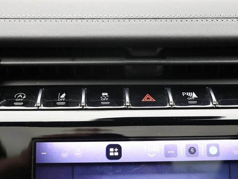 Used 2022 Jeep Grand Cherokee Overland image 30