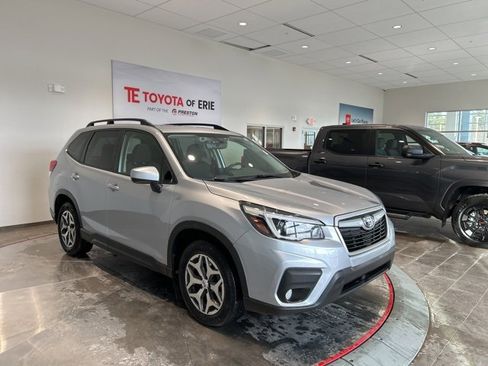 Used 2021 Subaru Forester Premium w/ Popular Package #1 image 1