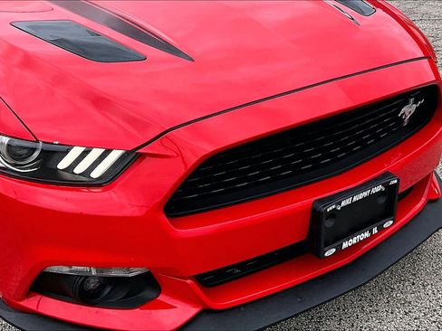 Used 2016 Ford Mustang GT Premium RWD image 30