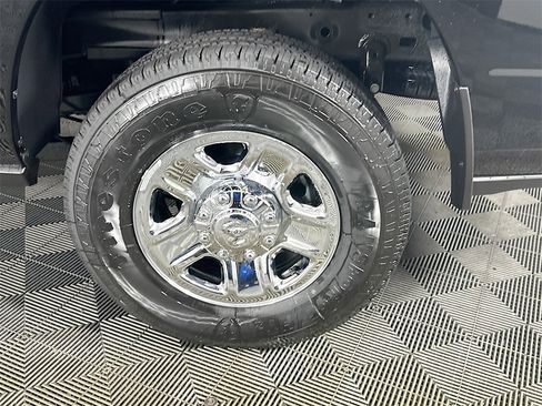 New 2025 RAM 2500 Tradesman w/ Chrome Appearance Group image 18