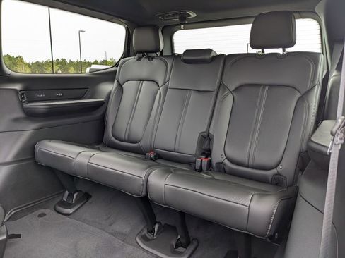 New 2026 Jeep Grand Wagoneer 4WD w/ Premium Group I image 45