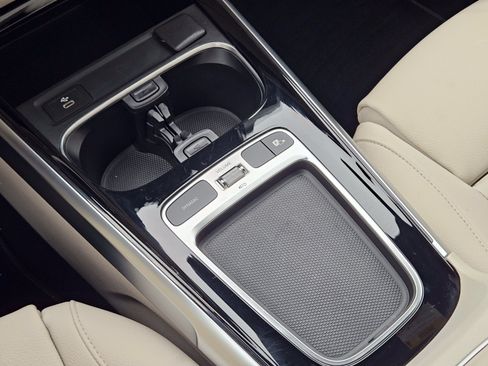 Certified 2026 Mercedes-Benz GLB 250 image 12