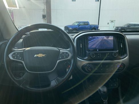 Certified 2022 Chevrolet Colorado ZR2 w/ ZR2 Dusk Special Edition image 25