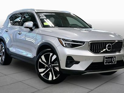 Certified 2023 Volvo XC40 B5 Plus w/ Protection Package Premier