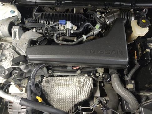Used 2015 Nissan Rogue SL FWD image 30