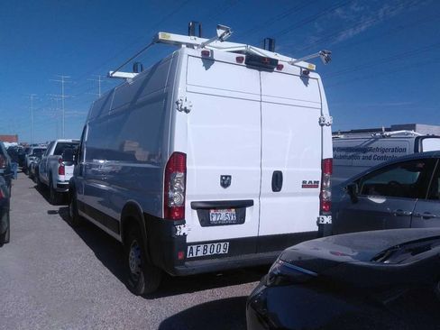 Used 2019 RAM ProMaster 2500 FWD image 2