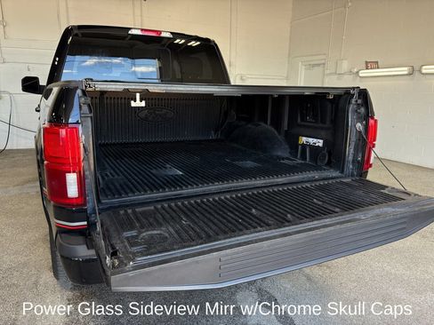 Used 2019 Ford F150 Lariat w/ Equipment Group 502A Luxury AWD/4WD image 24